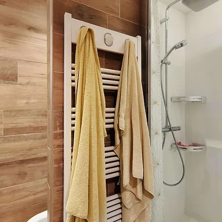 Rénové 3 Pièces à Val Thorens, - Fr-1-545-54 * Val Thorens